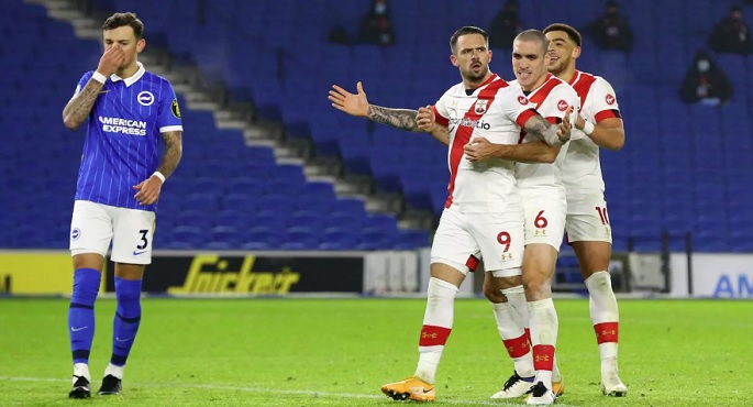 ساوثهامبتون يفوز على برايتون 2-1 في الدوري الإنجليزي