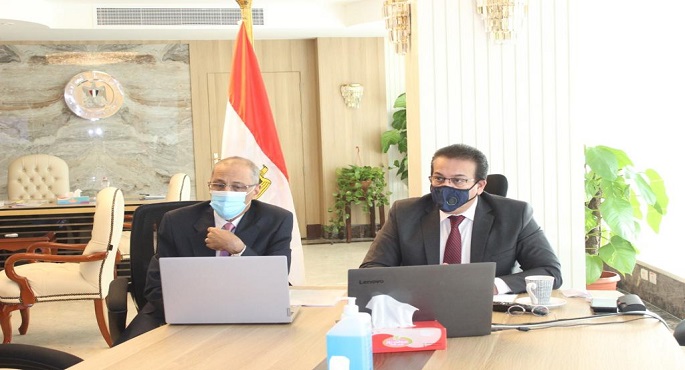 بالصور.. وزير التعليم العالي يبحث آليات التعاون العلمي مع الصين في مجال علوم الفضاء