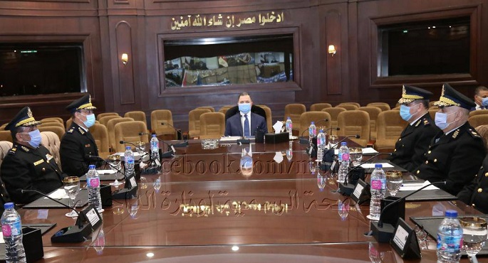 وزير الداخلية: رفع الحالة الأمنية للدرجة القصوى خلال الفترة المقبلة