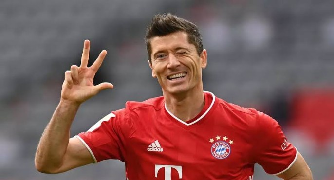 ليفاندوفسكي الأفضل في 2020 ورونالدو لاعب القرن في  الـ”جلوب سوكر”
