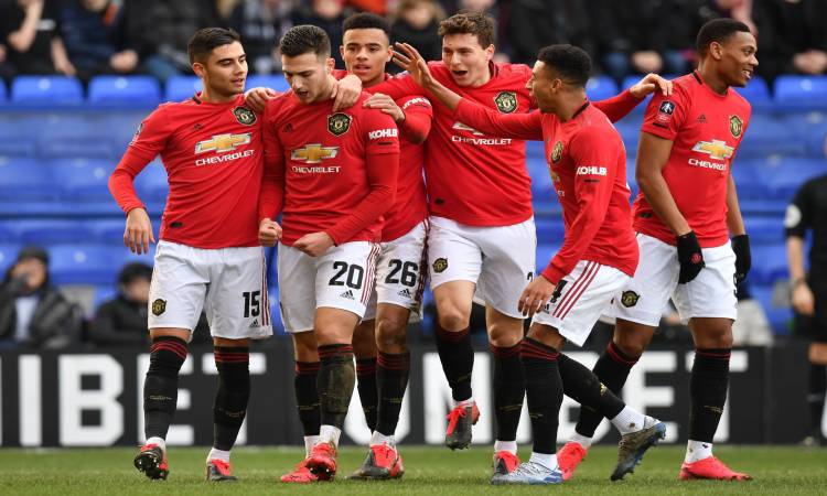 مانشستر يونايتد فى مهمة صعبة ضد فياريال بدوري أبطال أوروبا