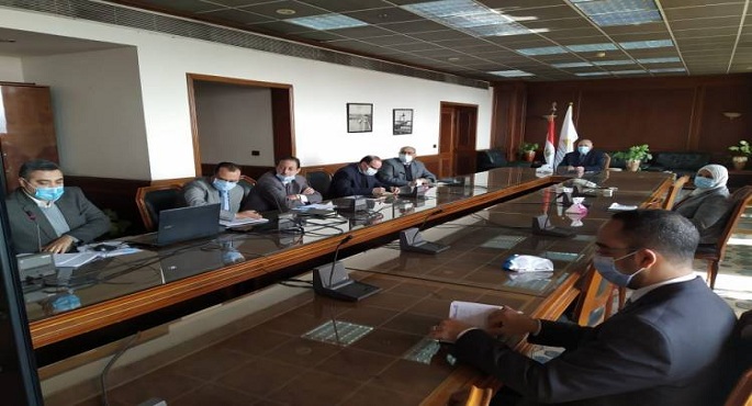 وزير الرى يتابع مشروعات التعاون مع دول حوض النيل