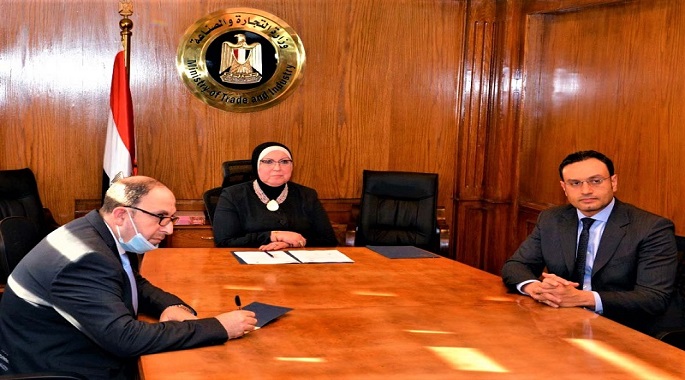 بالصور .. جامع تبحث مع رئيس البنك الأفريقى مبادرات تعزيز العلاقات التجارية بين الدول الإفريقية