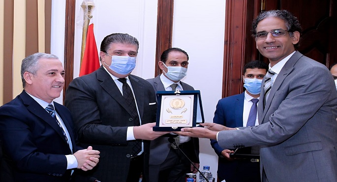 بالصور..حسين زين يشارك بحفل تكريم الصحفيين والإعلاميين أعضاء مجلس الشيوخ