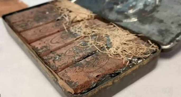 عمرها 120 عاما.. علبة شوكلاتة تتحدى الزمن فى أستراليا