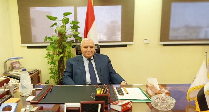لاشين إبراهيم.. نزاهة قاضي حقق التطور وعبر بالمسار الديمقراطي في ظل جائحة عالمية