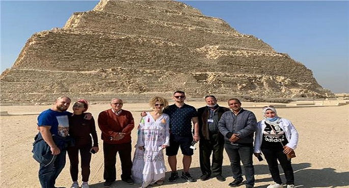 4 مدونين عالميين يروجون للسياحة المصرية