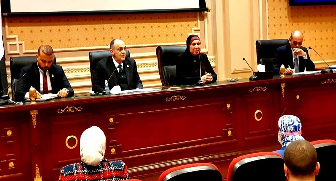 جامع تستعرض مع أعضاء لجنة المشروعات بالنواب منظومة تخصيص المجمعات الصناعية الجديدة