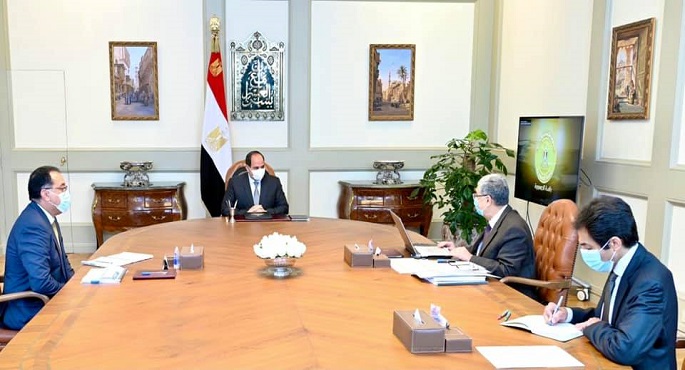 الرئيس السيسي يطلع على مخطط تطوير البنية الأساسية للكهرباء في إطار المشروع القومي لتطوير قرى الريف المصري