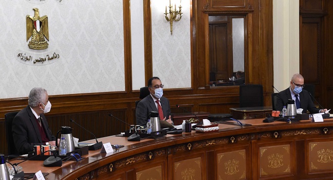 بالفيديو والصور.. مدبولي يُكلف بسرعة الإنتهاء من 25 مدرسة والعمل على نجاح هذه التجربة وإدارتها على النحو الأمثل
