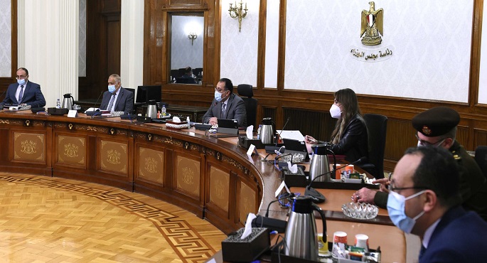 بالفيديو والصور.. مدبولي: توجيه من الرئيس السيسي بالاعتماد على الصناعة الوطنية في مشروعات “حياة كريمة”