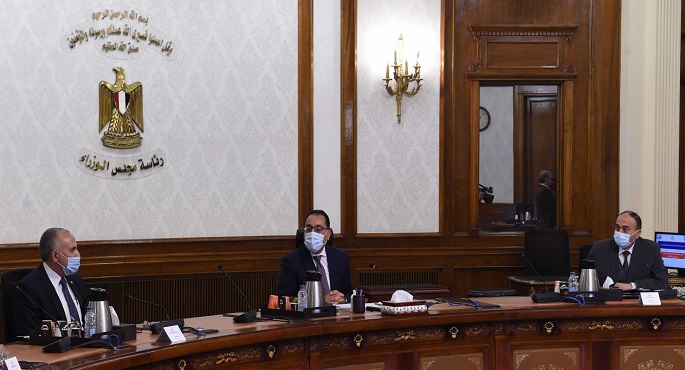 بالفيديو.. رئيس الوزراء يستعرض دراسة بشأن الحفاظ على المياه غير المتجددة والاستفادة بها