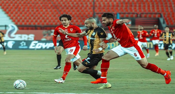 الأهلي يسترد الصدارة بريمونتادا مثيرة أمام ذئاب الجبل