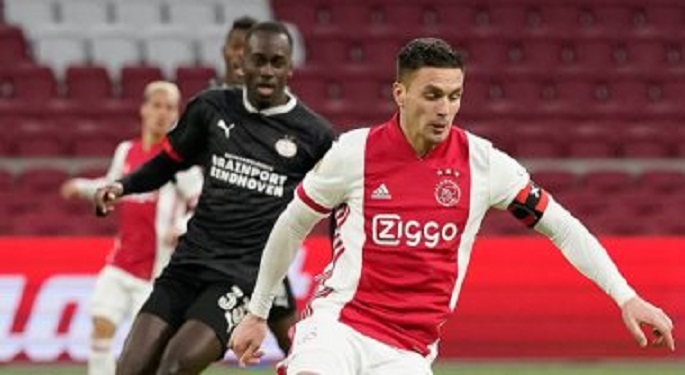 التعادل يحسم قمة أياكس وآيندهوفن في الدوري الهولندي