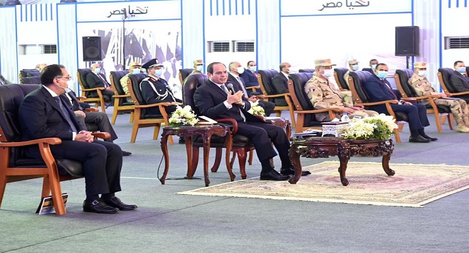 بالفيديو .. الرئيس السيسي: نحتاج إلى حشد الجهود والطاقات لتغيير الأوضاع في القرى للأفضل