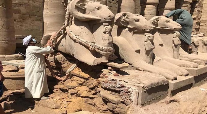 احتفالية بانتهاء ترميم 29 كبشاً بمعابد الكرنك في الأقصر اليوم بحضور وزير الآثار