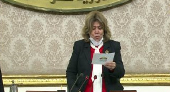 أعضاء مجلس النواب الجدد يؤدون اليمين الدستورية