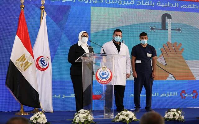 زايد: استكمال تطعيم الطواقم الطبية بجميع مستشفيات العزل بلقاح كورونا اليوم