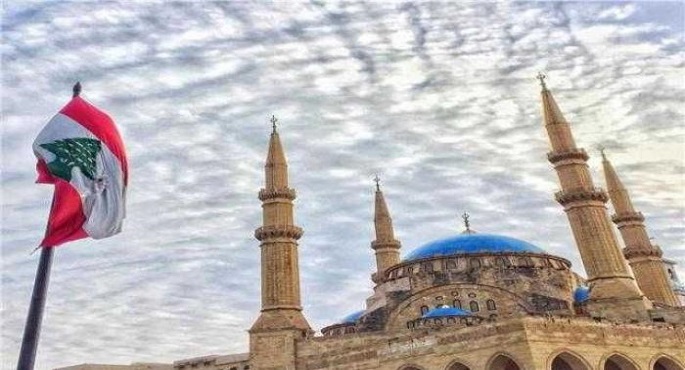 لبنان يقرر فتح المساجد ظهر غد لإقامة صلاة الجمعة فقط