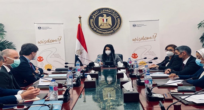 المشاط تتابع مع بعثة من الخزانة الفرنسيه أوجه التعاون المستقبلية في ضوء العلاقات الثنائية بين مصر وفرنسا