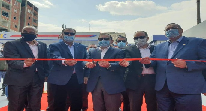 بالصور .. وزير البترول يفتتح محطة جديدة لاستخدام الغاز الطبيعى كوقود