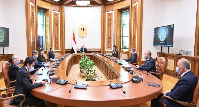 الرئيس السيسي يشدد علي مبدأ توطين الصناعة محلياً ونقل التكنولوجيا كنهج ثابت