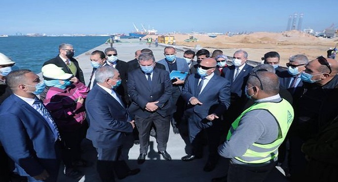 بالصور.. وزير النقل: تنفيذ محطة متعددة الأغراض بميناء الإسكندرية سيكون له أثر إيجابي كبير على منظومة النقل البحري