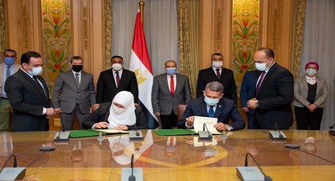 بالصور.. بروتوكول تعاون بين “الإنتاج الحربي” و”مطروح” لإقامة مشروعات بالمحافظة