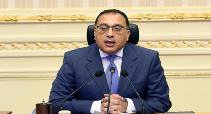 رئيس الوزراء يؤكد أهمية استمرار بذل جهود توعية المواطنين بضرورة المحافظة على الترع والمصارف