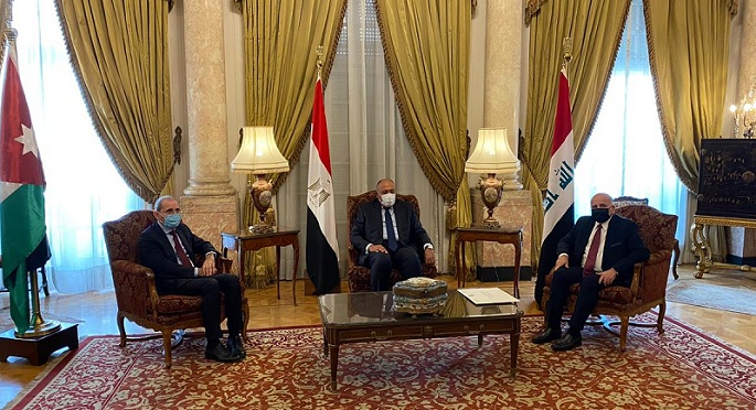 اجتماع ثلاثى لوزراء خارجية مصر والأردن والعراق اليوم فى بغداد