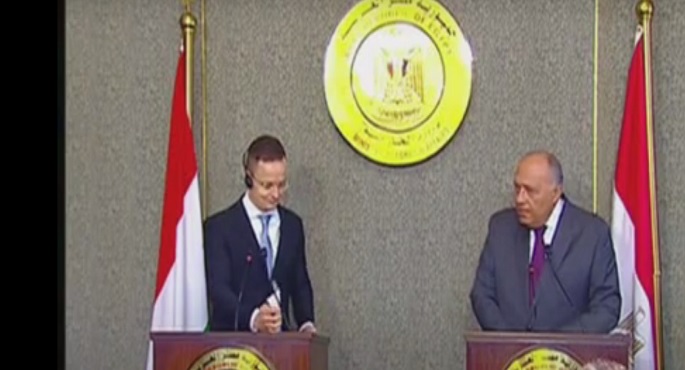 بالفيديو.. وزير الخارجية ونظيره المجري يؤكدان عمق علاقات التعاون بين البلدين