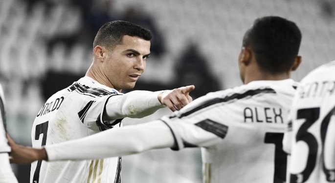رونالدو يقود يوفنتوس للفوز على كروتوني ويواصل تحطيم الأرقام بالدوري الإيطالي