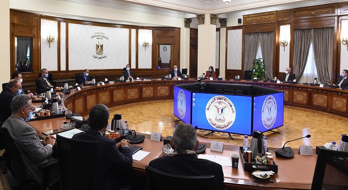 بالصور.. رئيس الوزراء يستعرض مع لجنتي الإسكان والإدارة المحلية بمجلس النواب اشتراطات البناء الجديدة