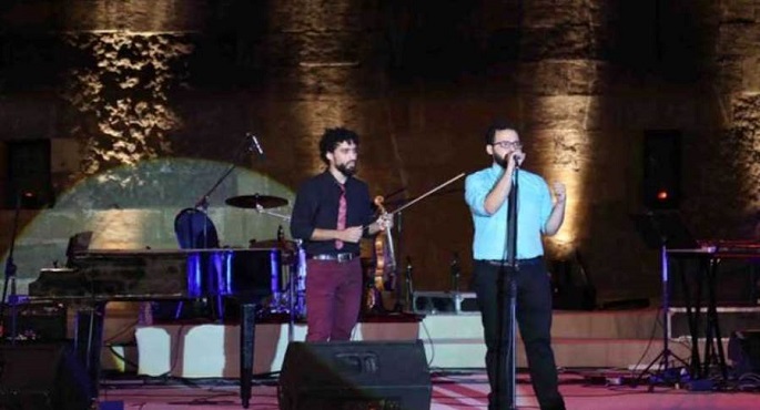 حفل لفرقة “فؤاد ومنيب” على مسرح سيد درويش بالإسكندرية