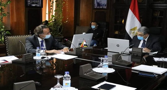 تعاون مصري ألماني في مجال الكهرباء والطاقة المتجددة