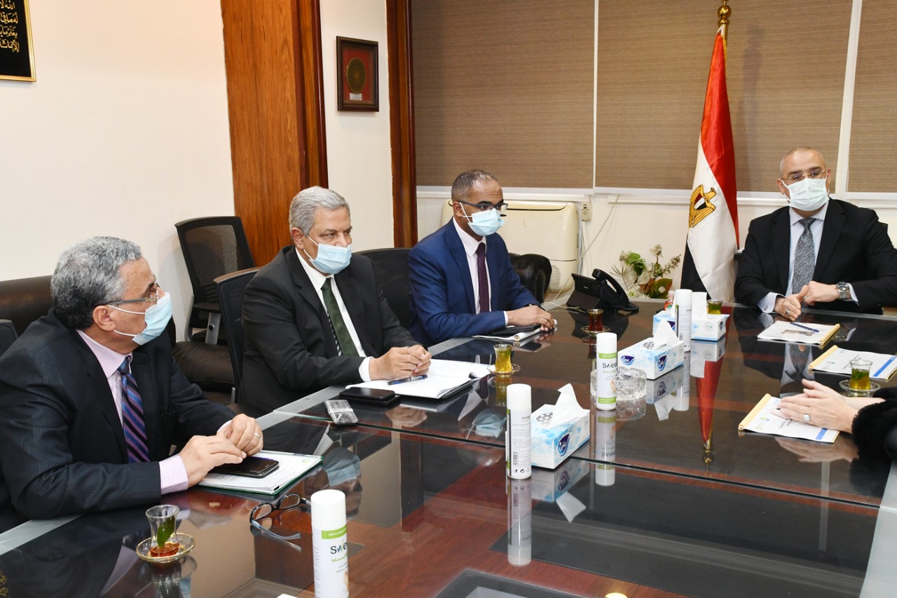 وزير الإسكان يستعرض أوجه التعاون مع “الهابيتات” في تنفيذ مشروعات مياه الشرب والصرف الصحى