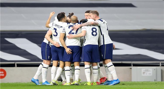 توتنهام يفوز علي كريستال بالاس 4-1 في الدوري الانجليزي