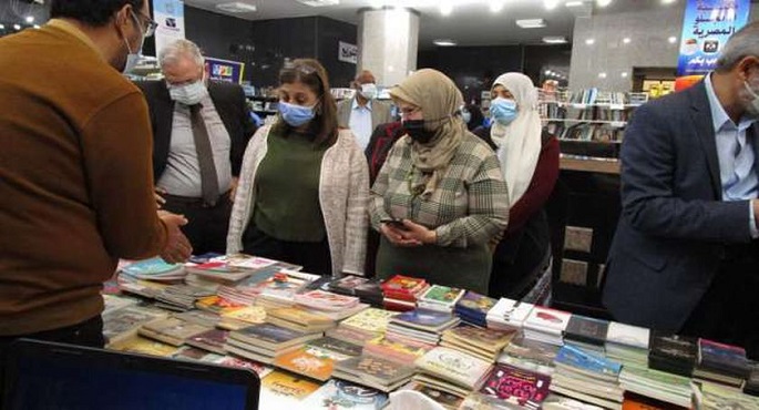 انطلاق فعاليات المعرض السنوي الخامس للكتاب بجامعة حلوان