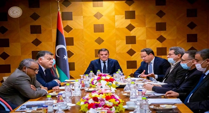 بالصور.. الدبيبة يبحث مع عدد من الوزراء خطط رفع مستوى الخدمات المقدمة للمواطن