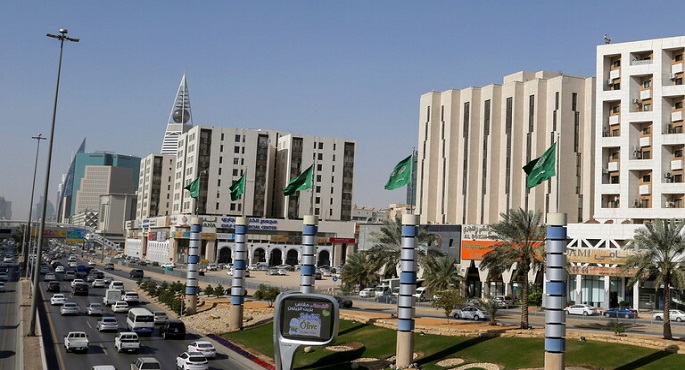 بدء عودة الحياة الطبيعية إلى السعودية وإلغاء إجراءات الحجر الخاصة بكورونا اعتباراً من اليوم