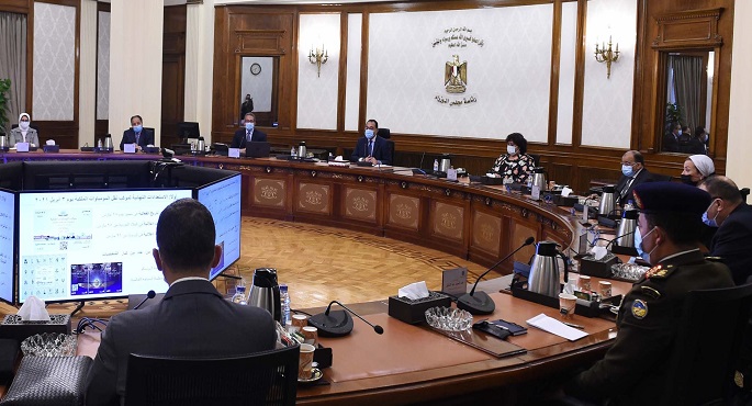 بالفيديو والصور.. مدبولي يترأس اجتماع اللجنة الوزارية للسياحة والآثار لمتابعة الترتيبات النهائية لموكب نقل المومياوات الملكية