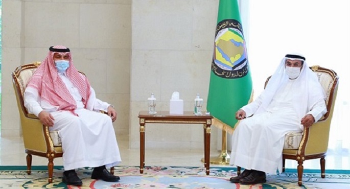 “التعاون الخليجي” يؤكد موقفه الثابت لإنهاء الأزمة اليمنية وفق المرجعيات الثلاث