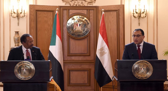 بالفيديو والصور.. في مؤتمر صحفي لرئيسي وزراء مصر والسودان.. مدبولي: لسنا ضد التنمية في إثيوبيا ولكن بما لا يضر بمصالح شعبي مصر والسودان
