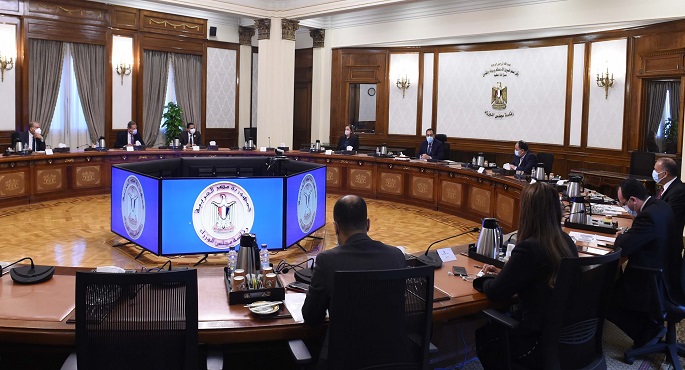 بالفيديو والصور.. مدبولي يعقد اجتماعين متتاليين مع رئيسي لجنتي “الخطة والموازنة” و”الشئون الدستورية والتشريعية”