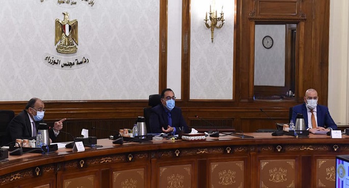 بالصور.. رئيس الوزراء يتابع آخر مستجدات ملف التصالح فى مخالفات البناء وموقف قرى الظهير الصحراوي