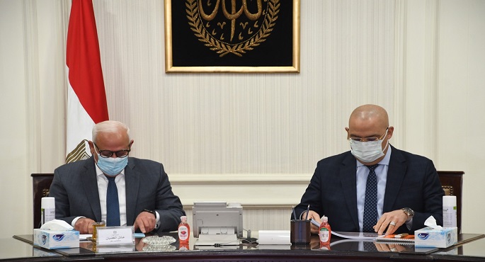 وزير الإسكان ومحافظ بورسعيد يتابعان المشروعات الجارى تنفيذها بالمحافظة