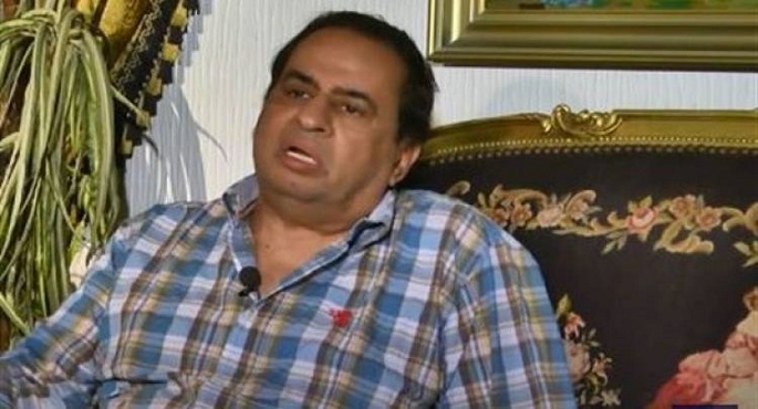 تشييع جثمان المخرج رائد لبيب من مسجد السيدة نفيسة