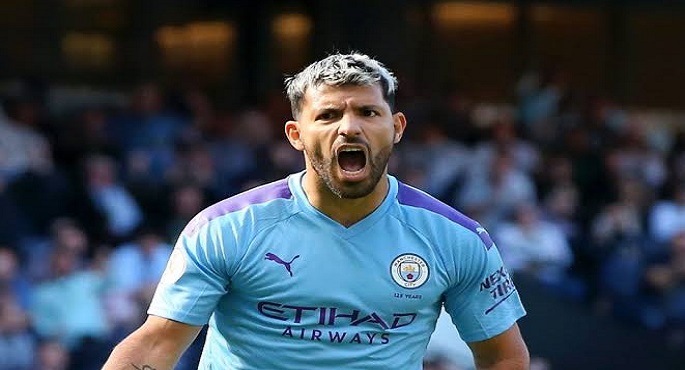 صحيفة ميرور: برشلونة يقدم عرضًا رسميًا لمهاجم مانسشتر سيتي أجويرو