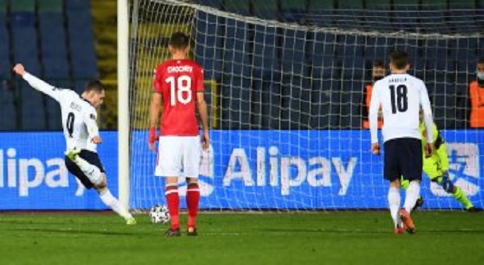 إيطاليا تهزم بلغاريا وتتقاسم صدارة المجموعة مع سويسرا بتصفيات كأس العالم
