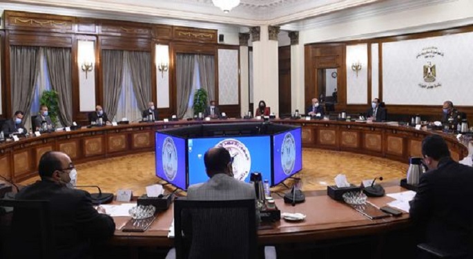 بالصور.. رئيس الوزراء يتابع مشروعات “حياة كريمة” و”ممشى أهل مصر” وتطوير عواصم المحافظات